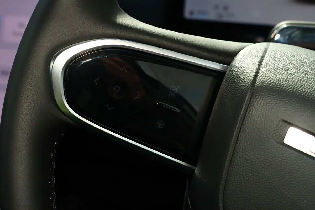 2025 Jaecoo J7 SHS Summit