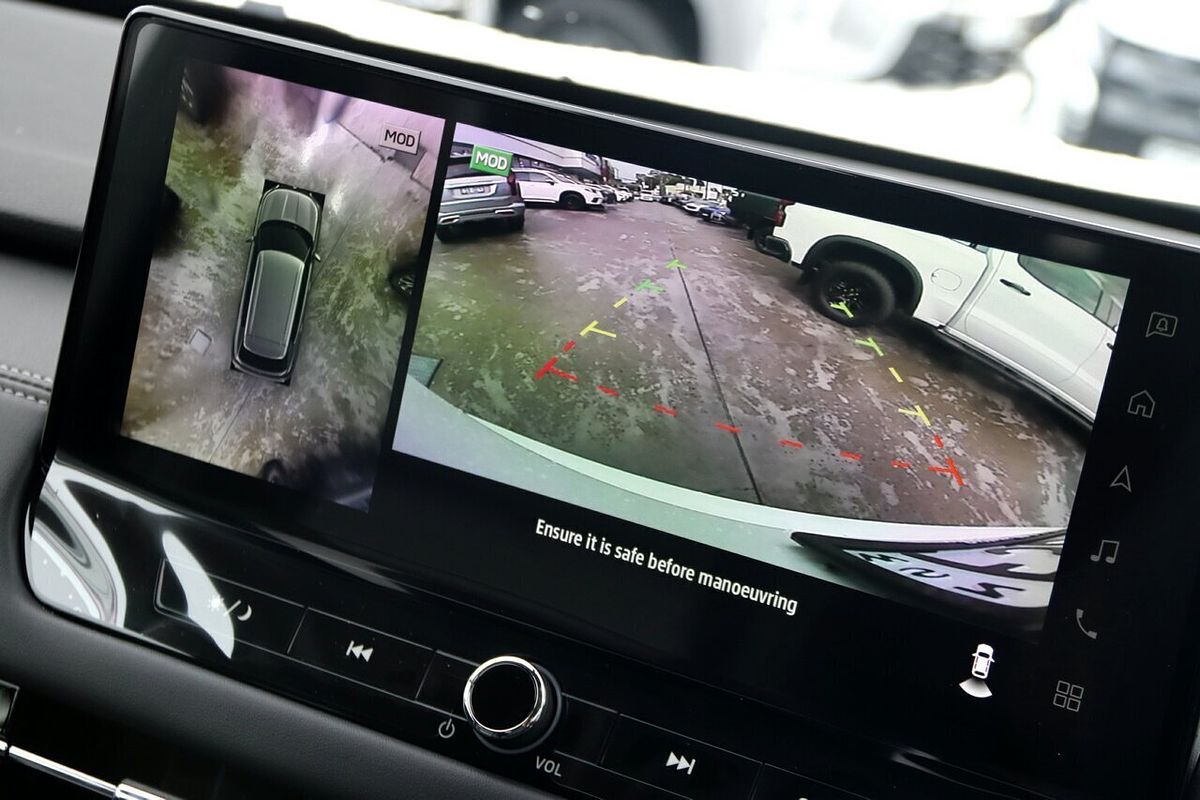 2025 Mitsubishi Outlander LS ZM