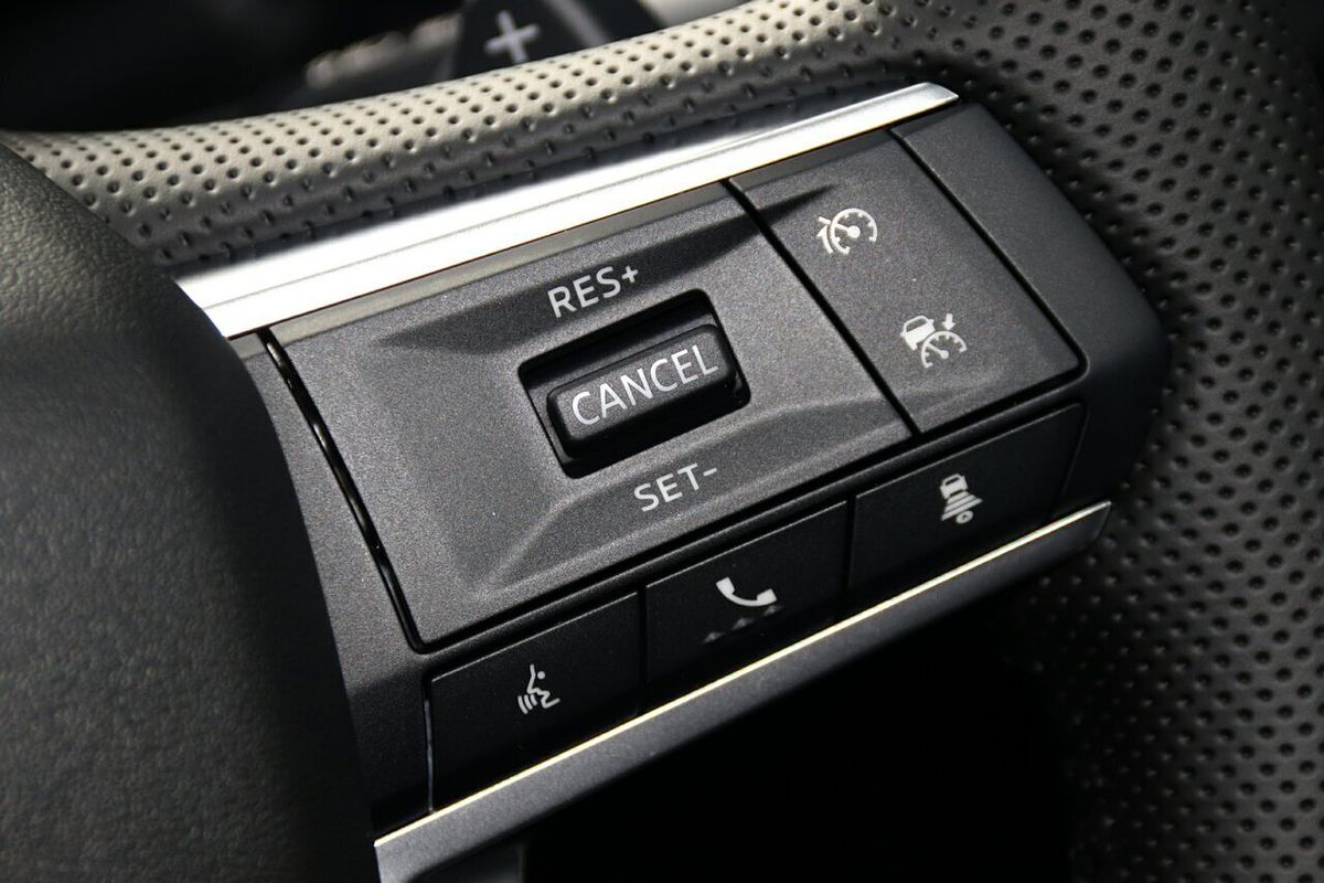 2025 Mitsubishi Outlander LS ZM