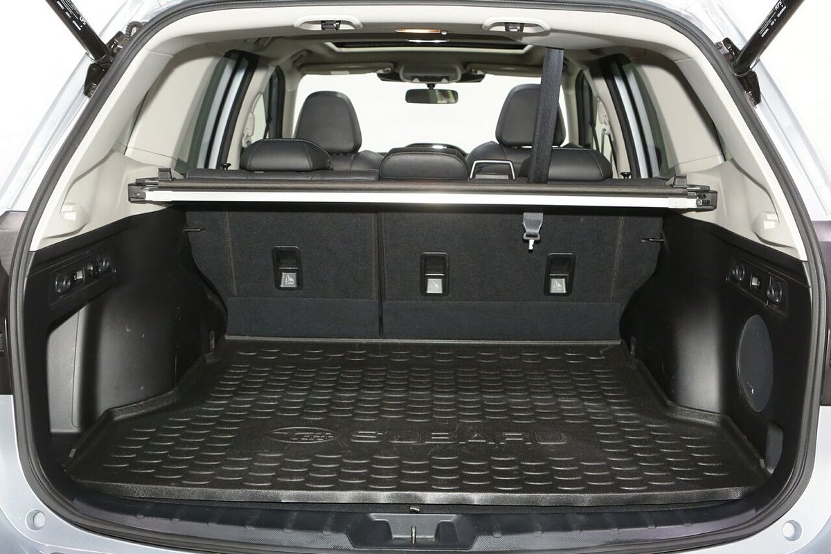 2022 Subaru Forester 2.5i-S S5