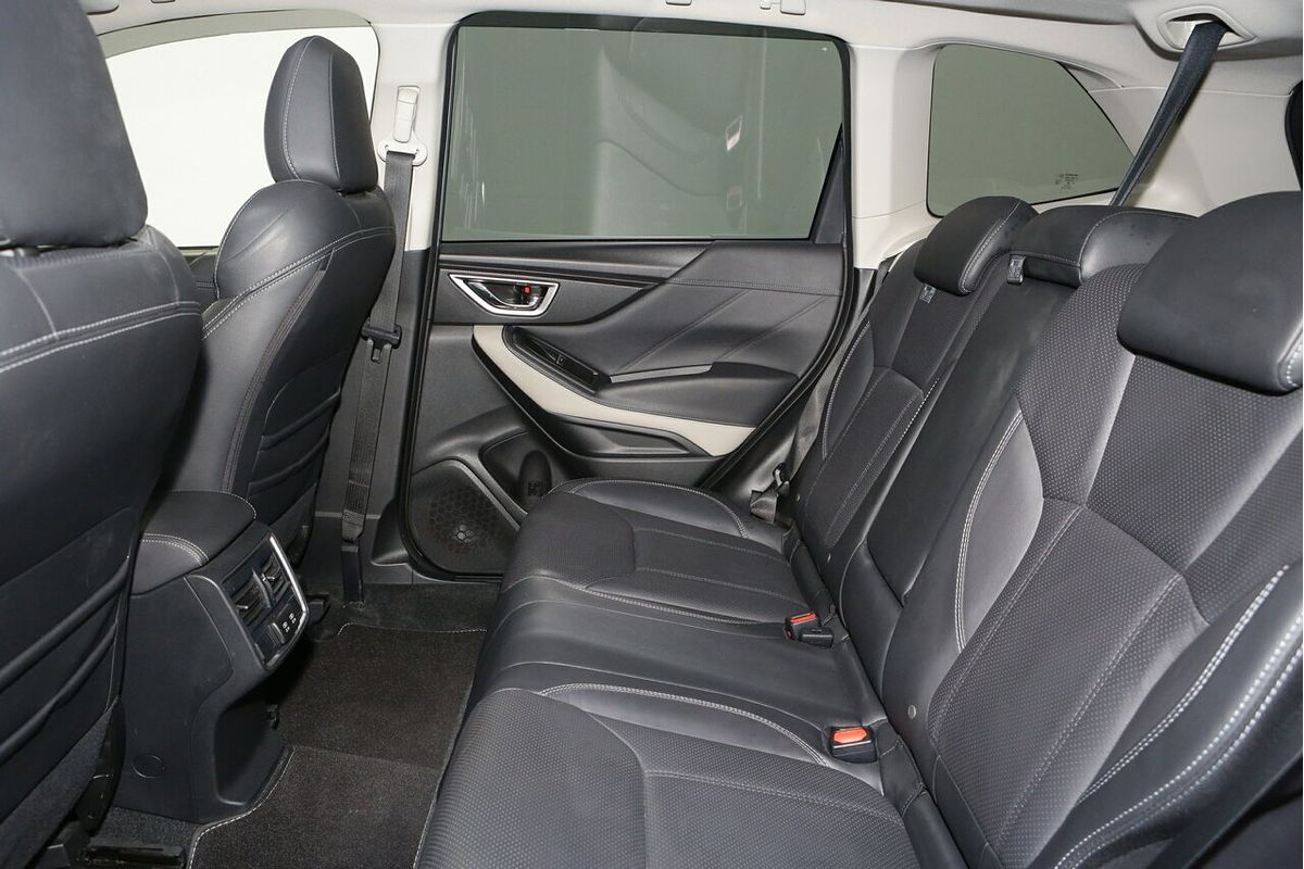 2022 Subaru Forester 2.5i-S S5