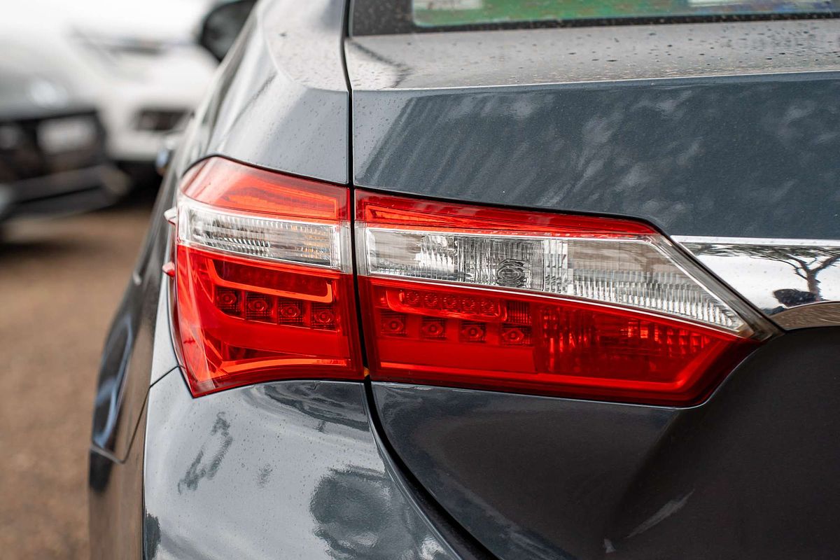 2015 Toyota Corolla SX ZRE172R