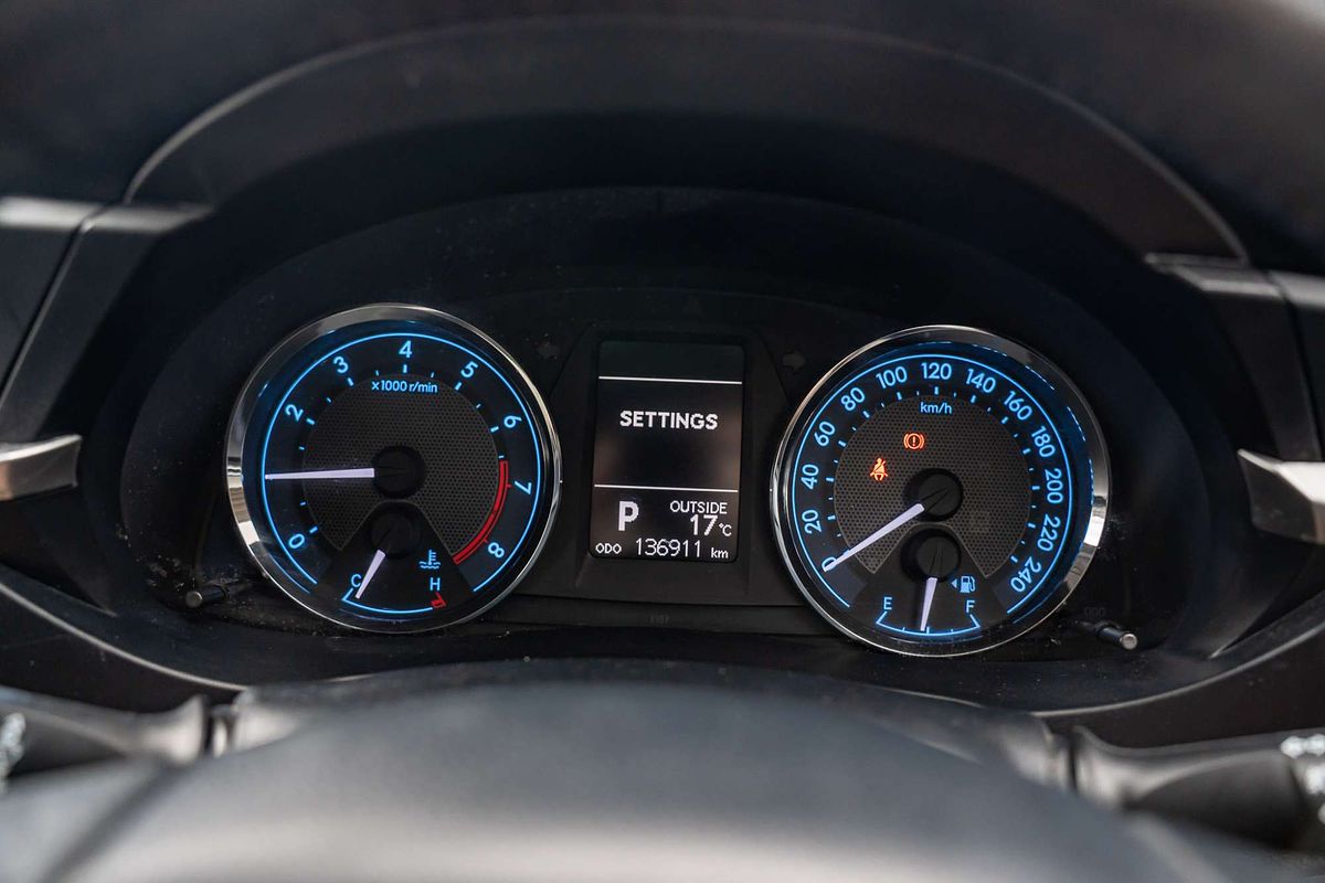 2015 Toyota Corolla SX ZRE172R