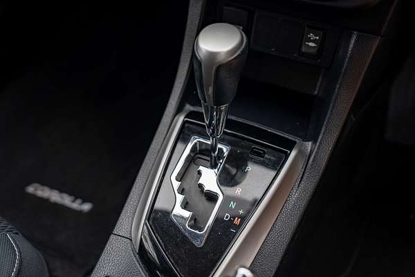 2015 Toyota Corolla SX ZRE172R