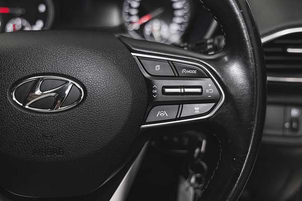 2020 Hyundai Santa Fe Active TM.V3