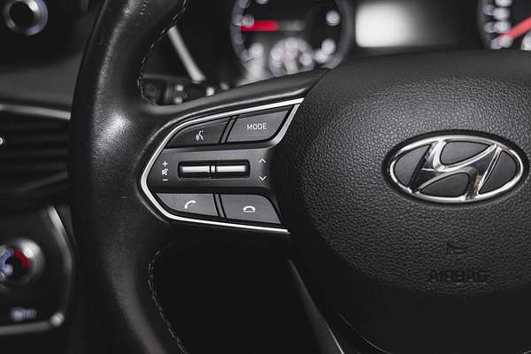 2020 Hyundai Santa Fe Active TM.V3