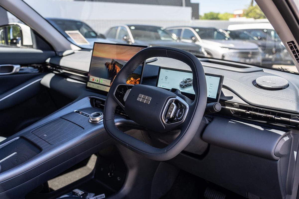 2025 Geely EX5 Inspire E245