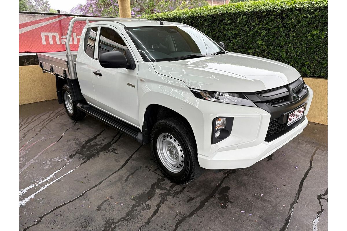 2023 Mitsubishi Triton GLX+ MR 4X4
