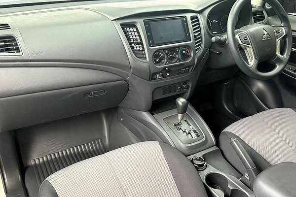 2023 Mitsubishi Triton GLX+ MR 4X4