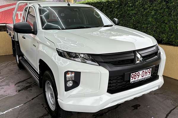 2023 Mitsubishi Triton GLX+ MR 4X4