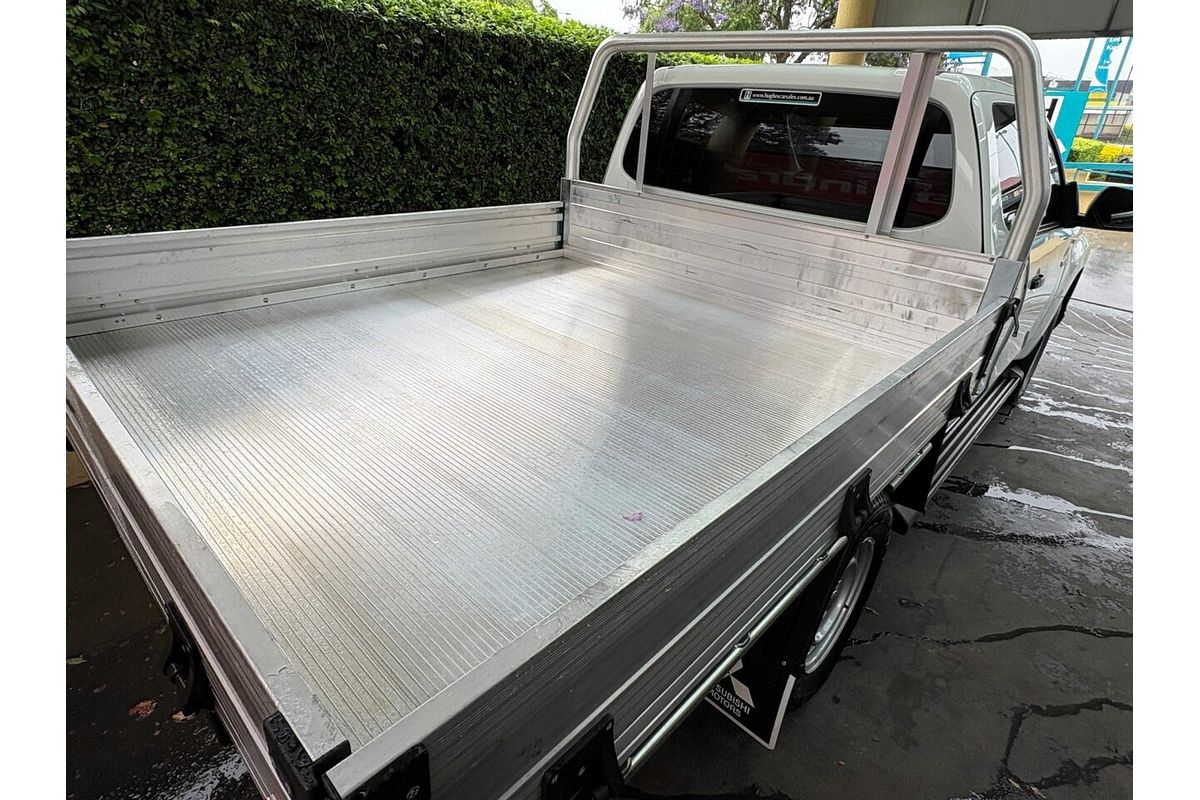 2023 Mitsubishi Triton GLX+ MR 4X4