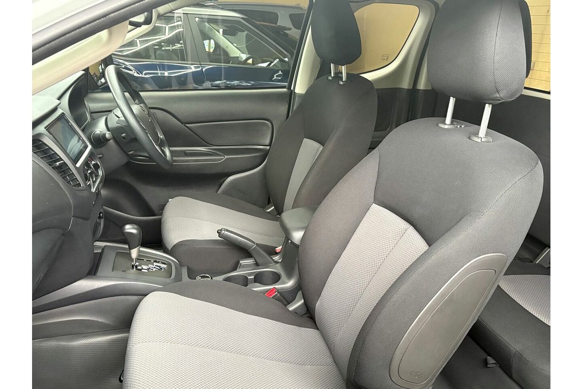 2023 Mitsubishi Triton GLX+ MR 4X4