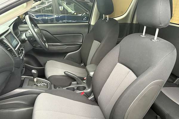 2023 Mitsubishi Triton GLX+ MR 4X4