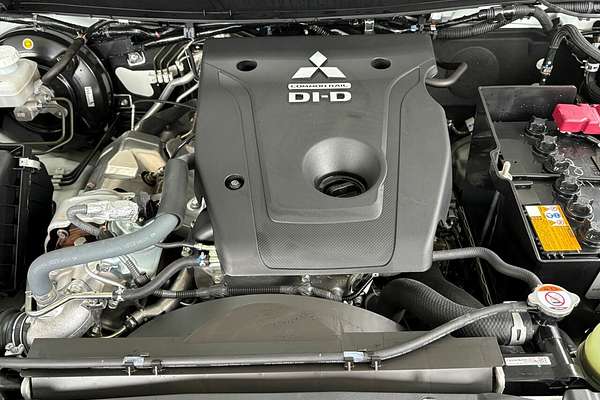 2023 Mitsubishi Triton GLX+ MR 4X4