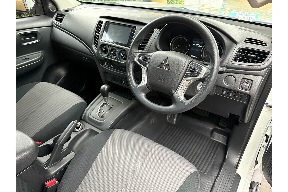 2023 Mitsubishi Triton GLX+ MR 4X4