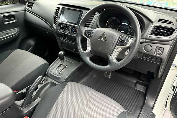 2023 Mitsubishi Triton GLX+ MR 4X4