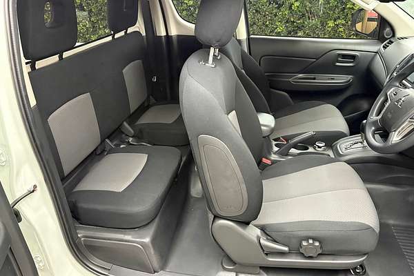 2023 Mitsubishi Triton GLX+ MR 4X4