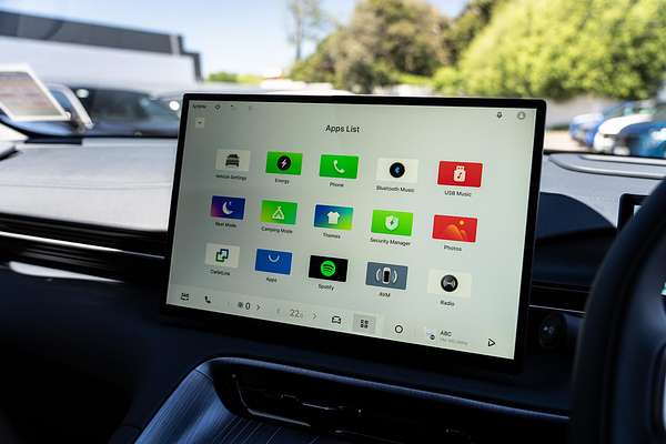 2025 Geely EX5 Inspire E245