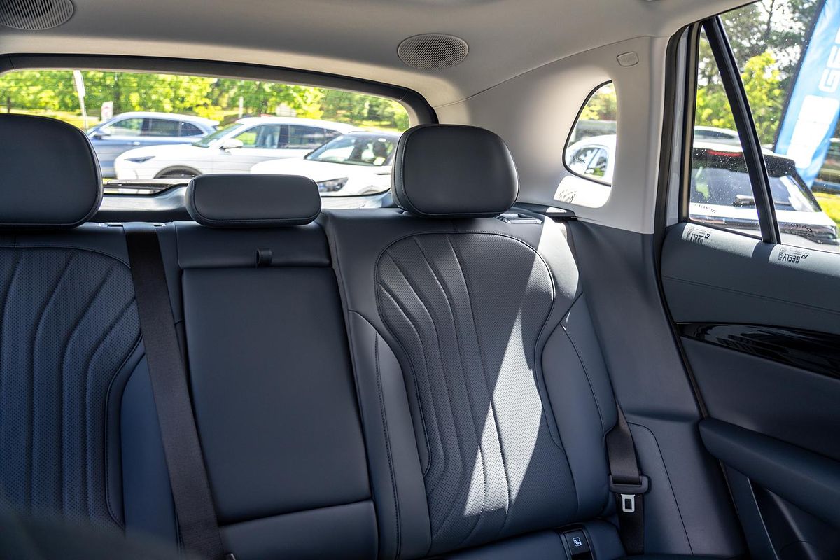 2025 Geely EX5 Inspire E245