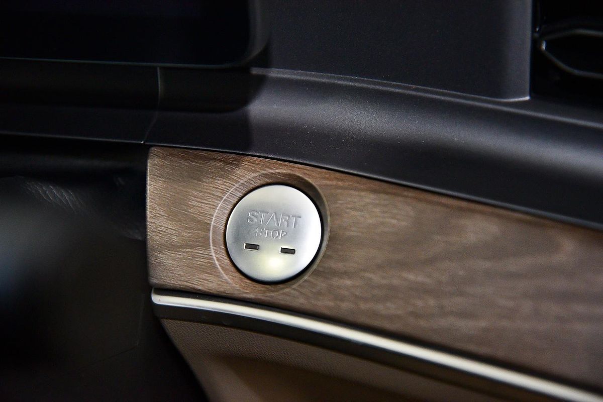 2025 MG QS Essence IS31