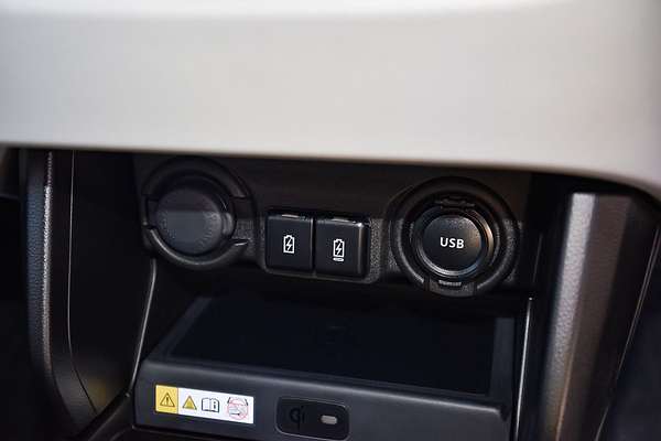 2025 Suzuki Swift Hybrid GLX UZ