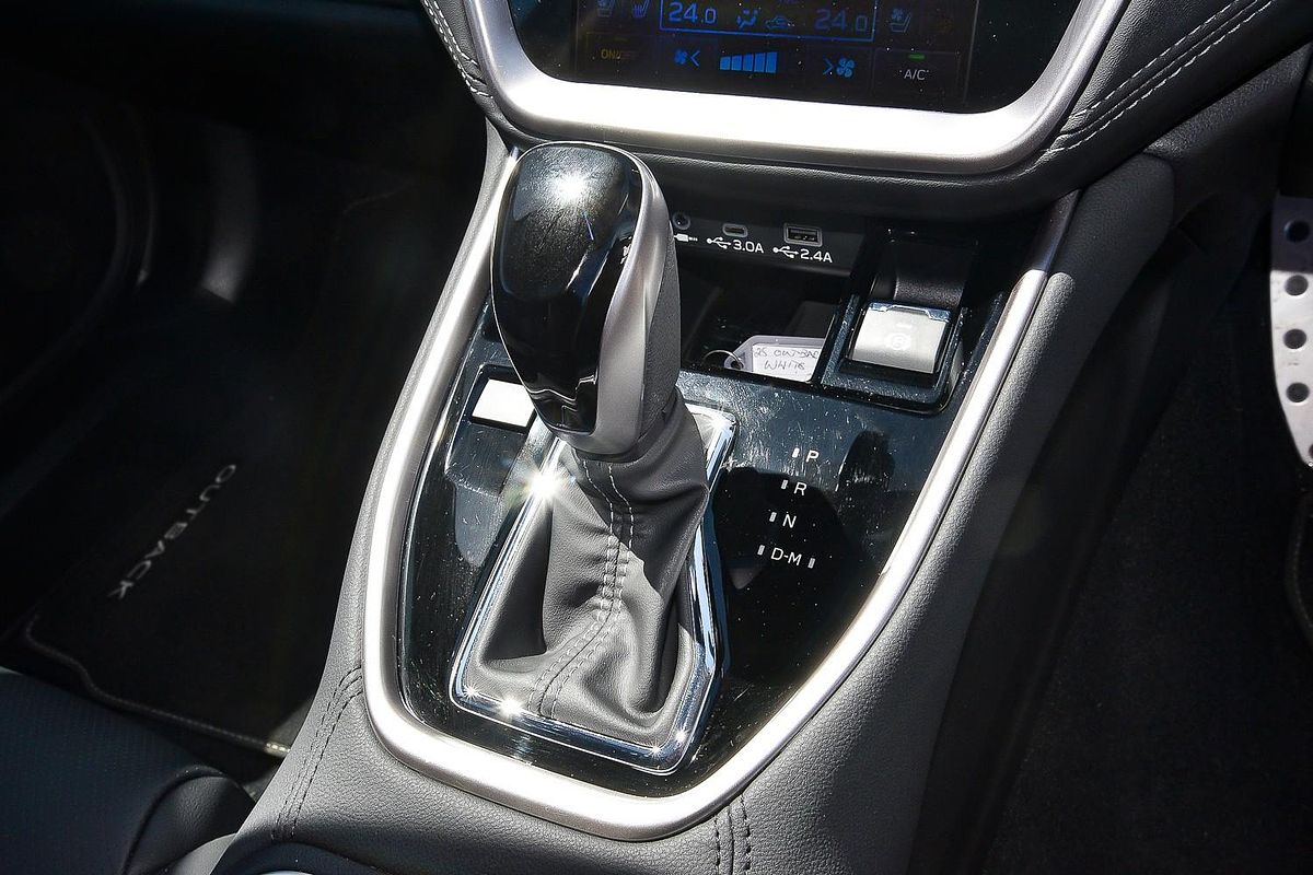 2025 Subaru Outback AWD Touring 6GEN