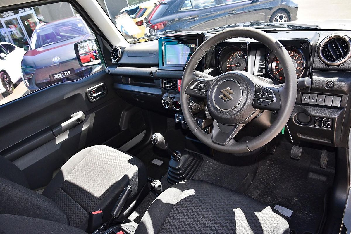 2025 Suzuki Jimny GLX GJ