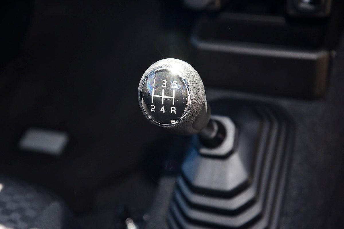 2025 Suzuki Jimny GLX GJ