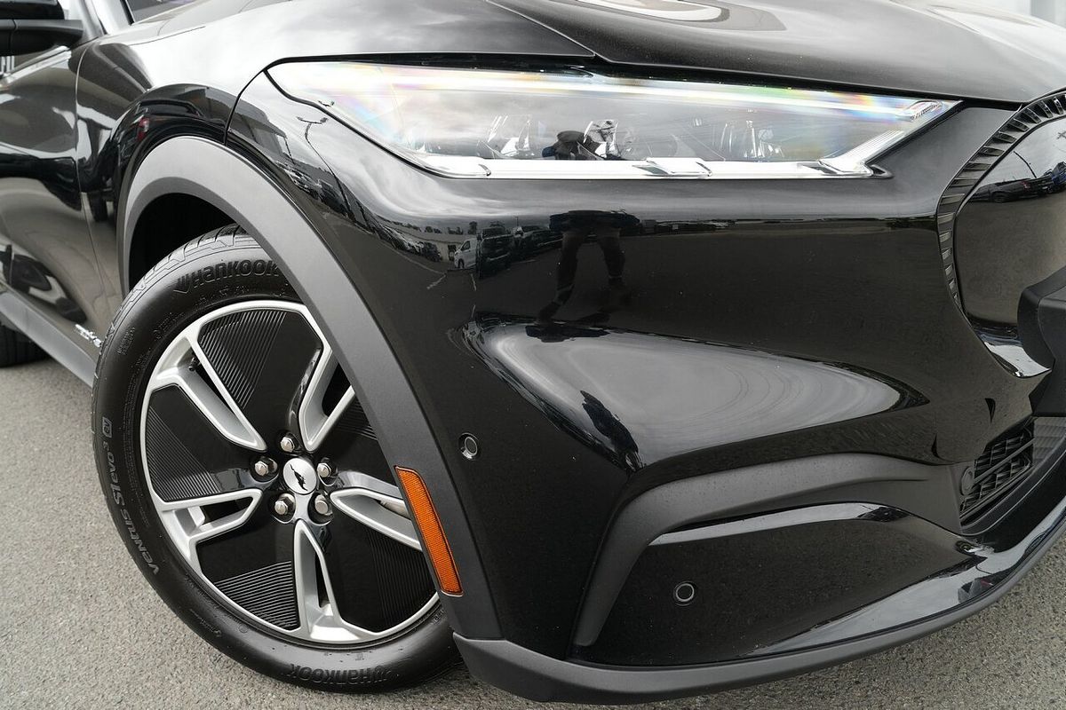 2023 Ford Mustang Mach-E Select