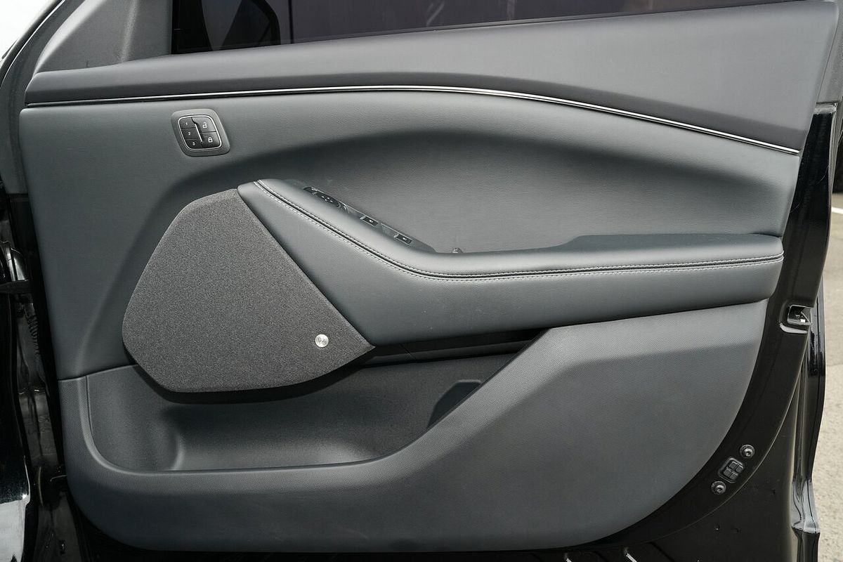 2023 Ford Mustang Mach-E Select