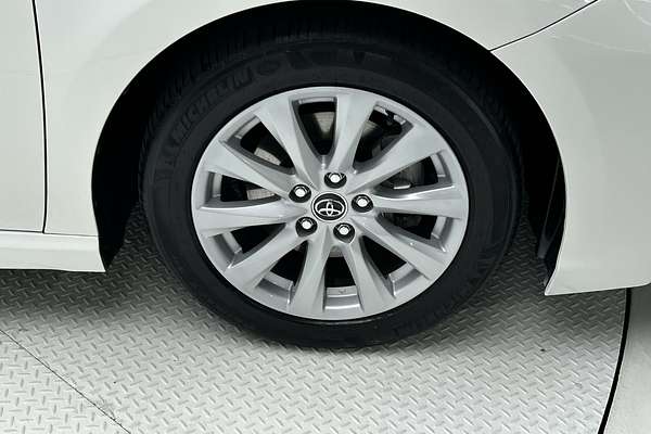 2018 Toyota Camry Ascent Sport ASV70R