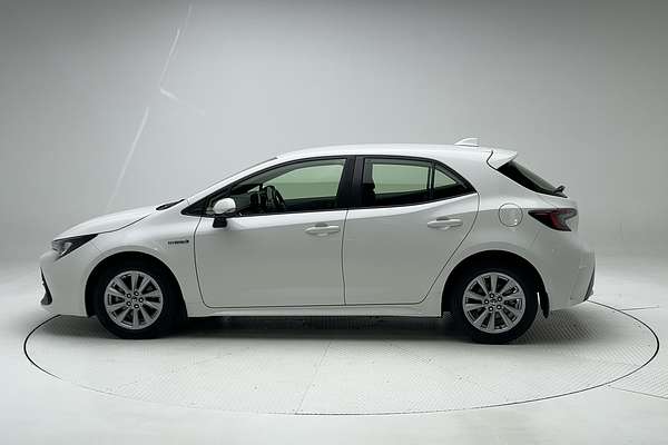 2022 Toyota Corolla Ascent Sport Hybrid ZWE211R