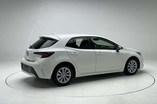 2022 Toyota Corolla Ascent Sport Hybrid ZWE211R