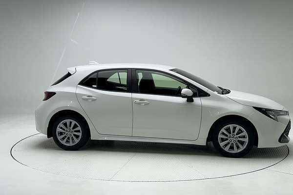 2022 Toyota Corolla Ascent Sport Hybrid ZWE211R