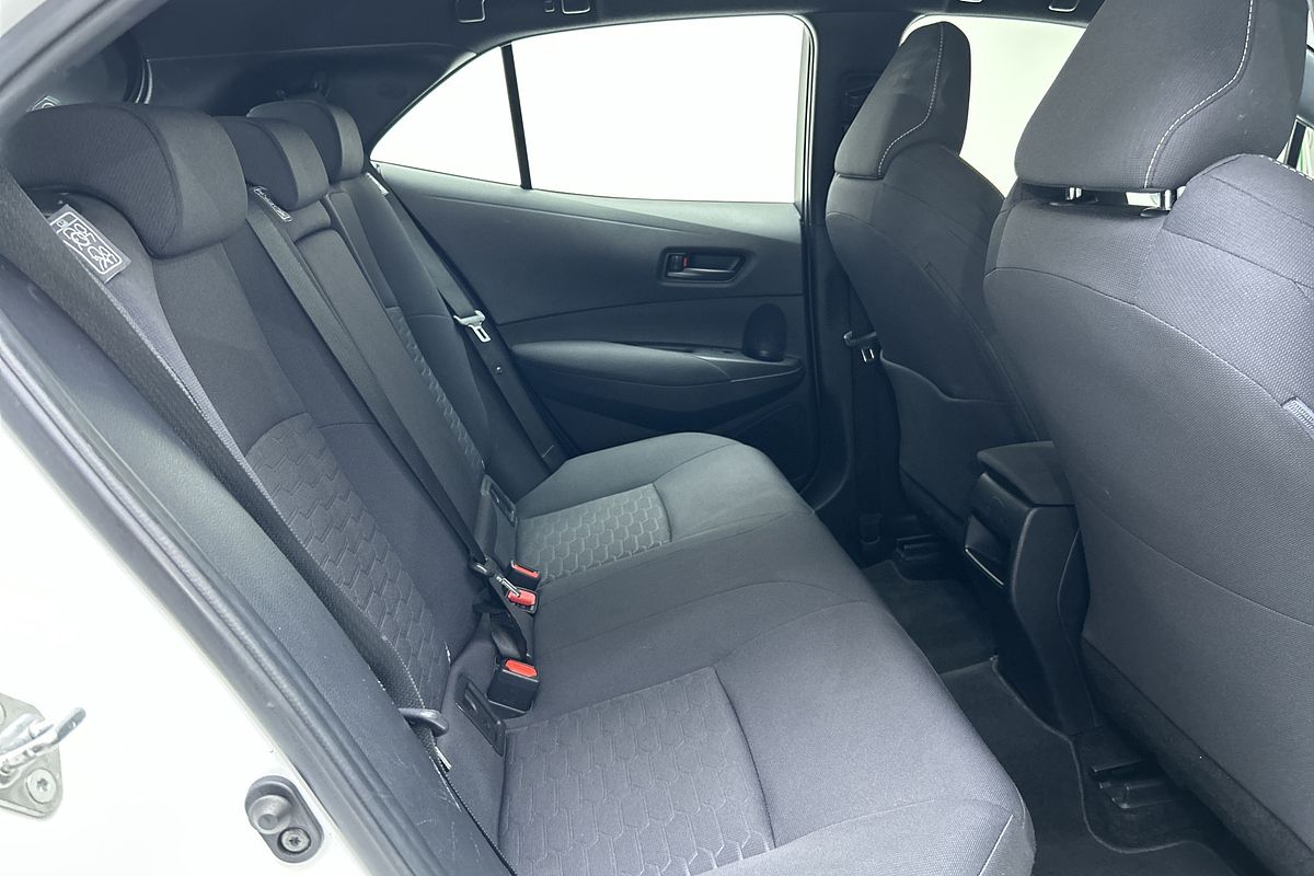 2022 Toyota Corolla Ascent Sport Hybrid ZWE211R