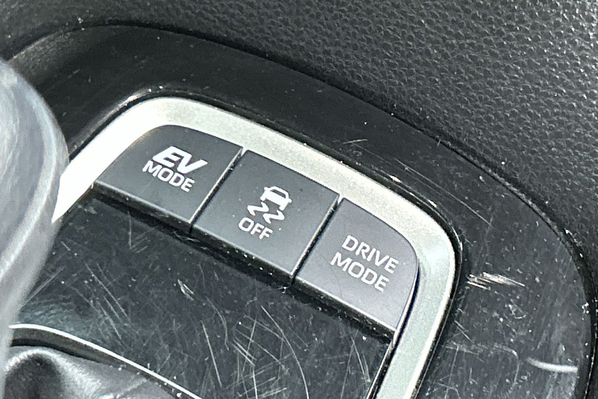 2022 Toyota Corolla Ascent Sport Hybrid ZWE211R