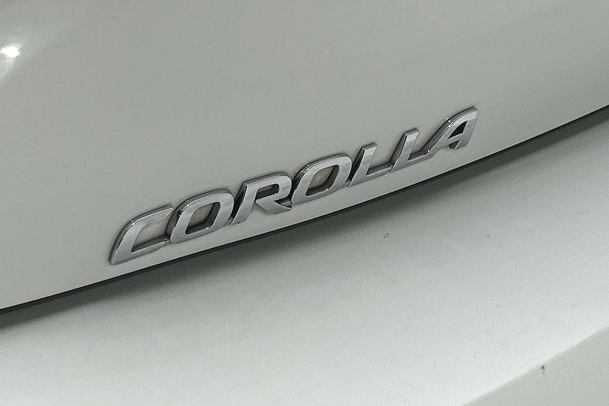 2022 Toyota Corolla Ascent Sport Hybrid ZWE211R