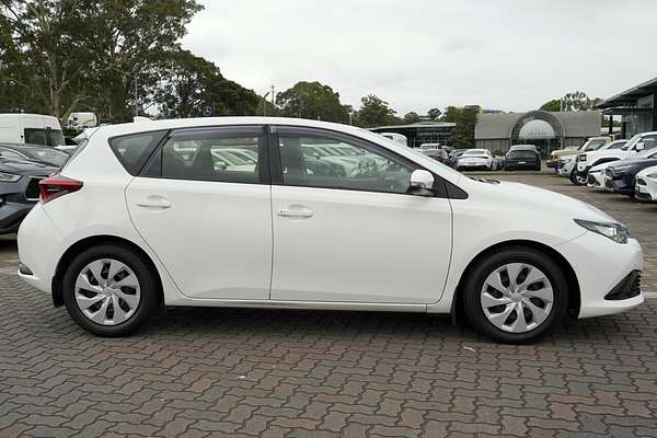 2018 Toyota Corolla Ascent Sport MZEA12R