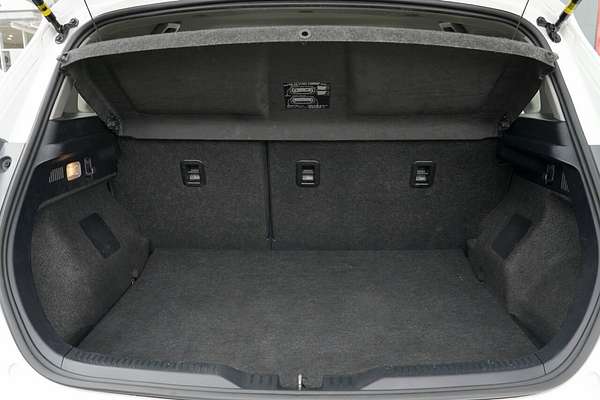 2018 Toyota Corolla Ascent Sport MZEA12R