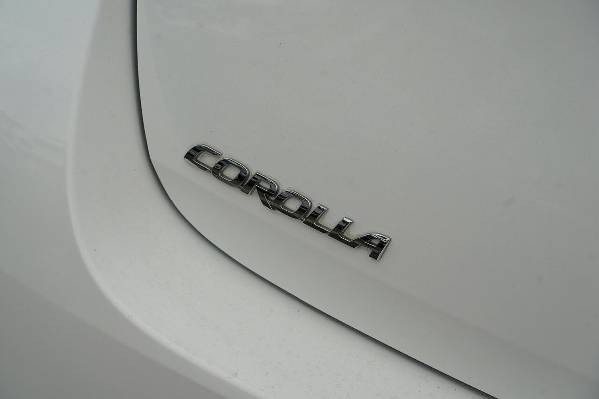 2018 Toyota Corolla Ascent Sport MZEA12R