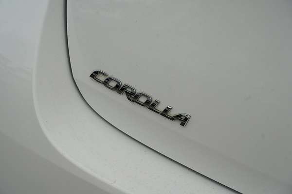 2018 Toyota Corolla Ascent Sport MZEA12R