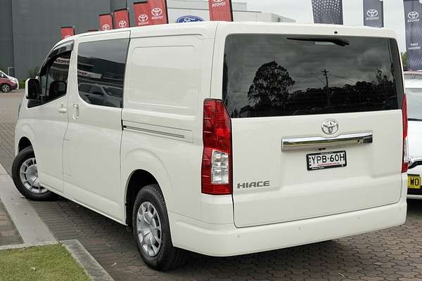 2024 Toyota Hiace GDH300R LWB