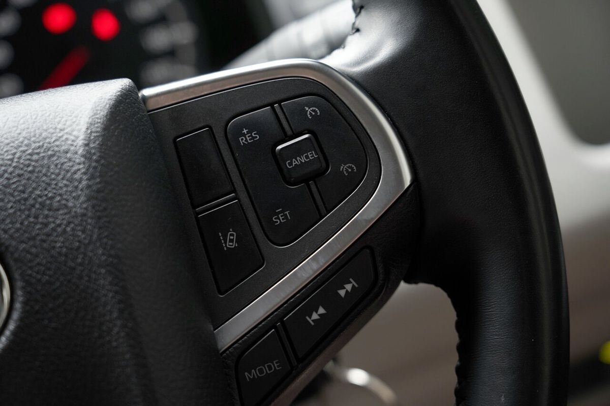 2024 Toyota Hiace GDH300R LWB