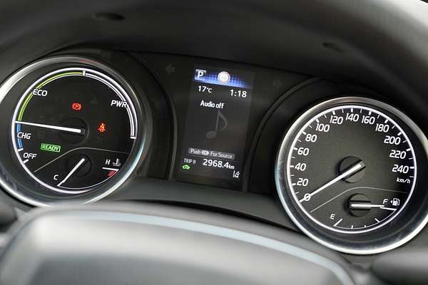 2022 Toyota Camry Ascent AXVH70R