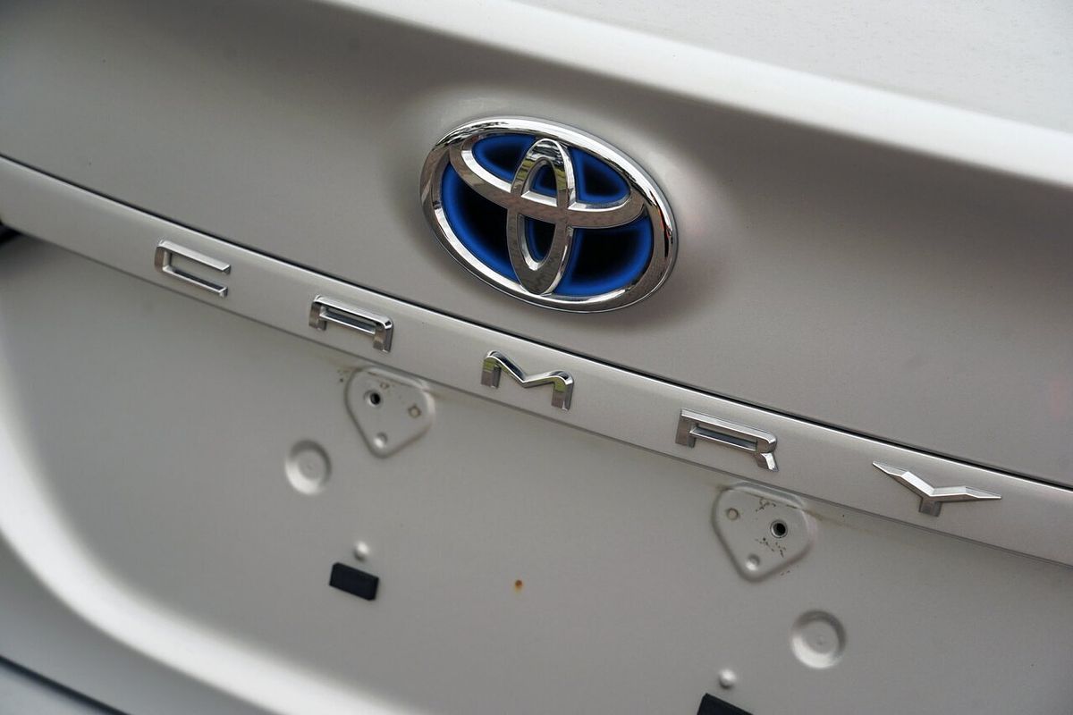 2022 Toyota Camry Ascent AXVH70R