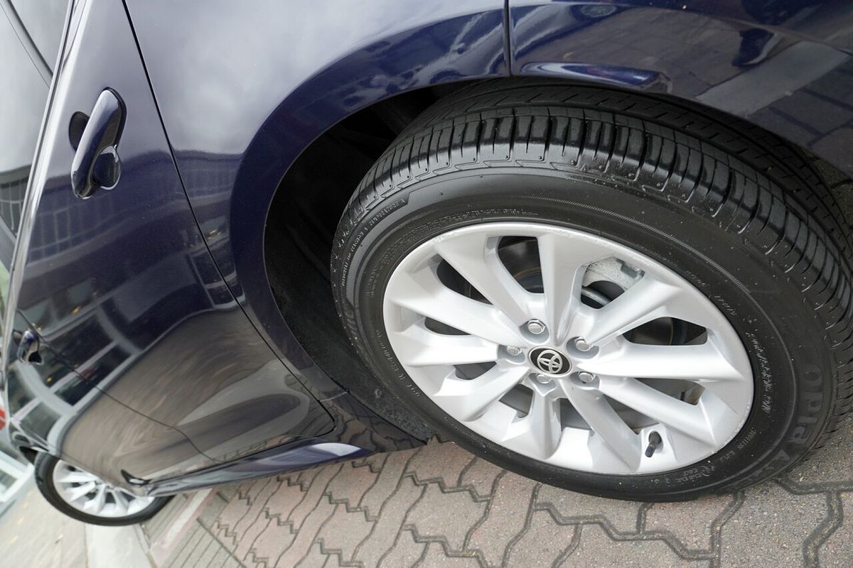 2020 Toyota Corolla Ascent Sport MZEA12R