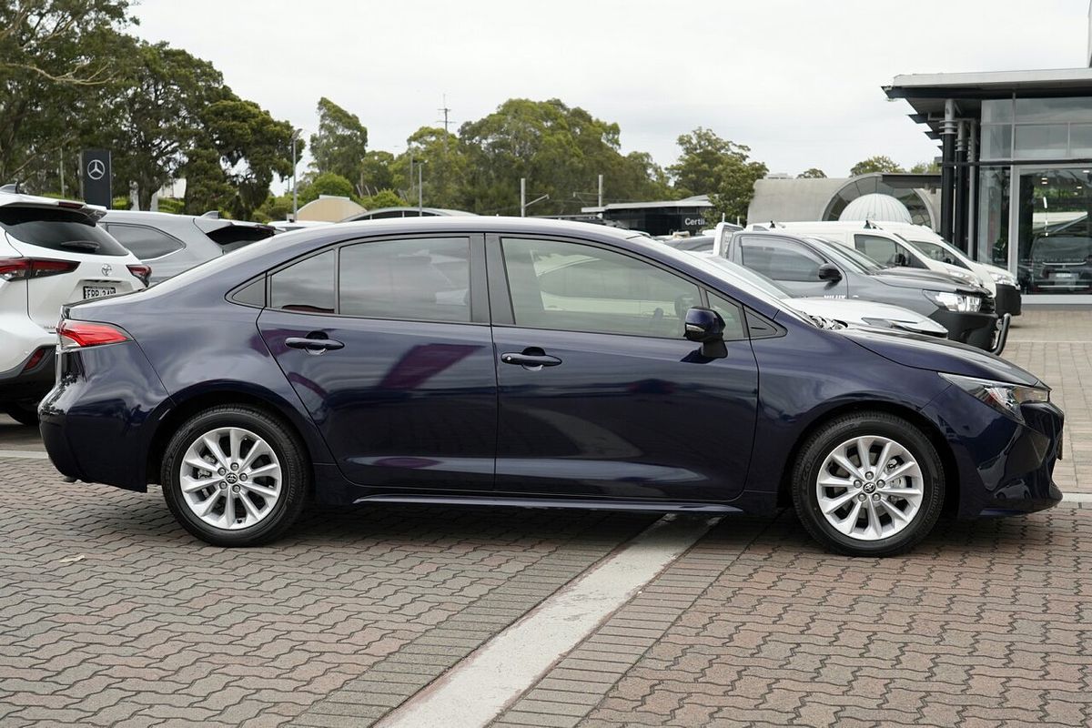 2020 Toyota Corolla Ascent Sport MZEA12R