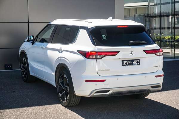 2022 Mitsubishi Outlander Exceed ZM
