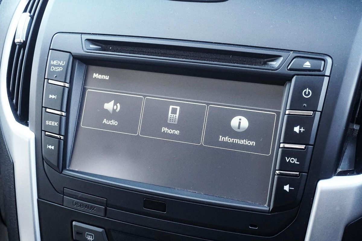 2021 Isuzu MU-X LS-M