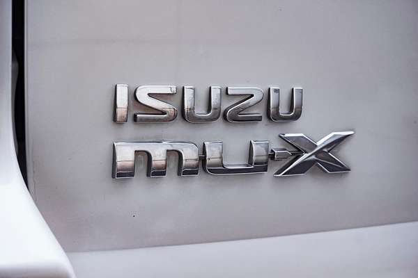 2021 Isuzu MU-X LS-M